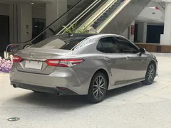 2021 Toyota Camry 2.5G Luxury — фото 7