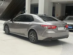 2021 Toyota Camry 2.5G Luxury — фото 9