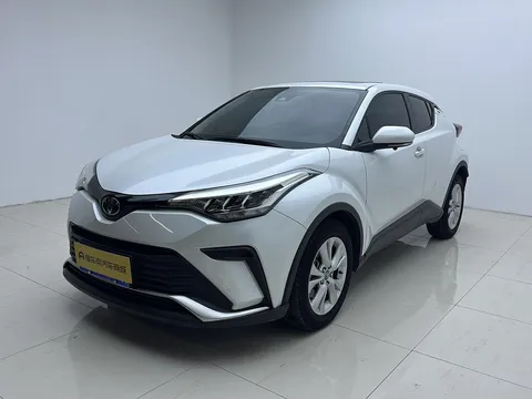 2021 Toyota IZOA 2.0L