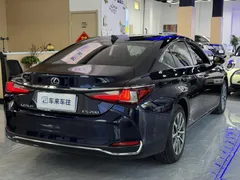 2022 Lexus ES 200 Excellence, синий — фото 7