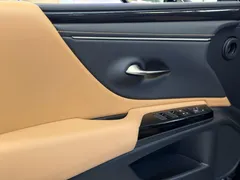 2022 Lexus ES 200 Excellence, синий — фото 12