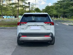 2022 Toyota RAV4 2.0L CVT 2WD Fashion, белый — фото 18