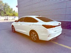 2021 Changan Eado 1.6L GDI CVT Elite, белый — фото 8