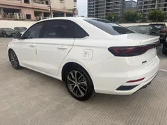 2022 Geely Emgrand 4th Gen 1.5L CVT Premium, белый — фото 12