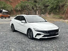 2023 Hyundai Elantra 1.5L CVT GLX Elite, белый — фото 3