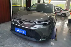 2022 Toyota Frontlander 2.0L CVT Luxury — фото 1