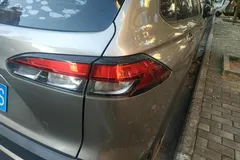 2022 Toyota Frontlander 2.0L CVT Luxury — фото 8