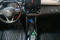 2022 Toyota Frontlander 2.0L CVT Luxury — фото 16