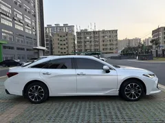 2022 Toyota Avalon 2.0L Luxury, белый — фото 11