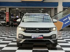 2021 Volkswagen Tacqua 1.5L AT, белый — фото 2
