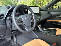 2022 Lexus ES 200 Excellence, белый — фото 9