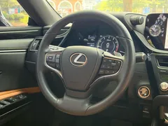 2022 Lexus ES 200 Excellence, белый — фото 10