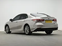 2021 Toyota Camry 2.0G Luxury — фото 4