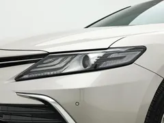2021 Toyota Camry 2.0G Luxury — фото 17