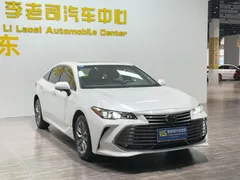 2021 Toyota Avalon 2.5L Luxury, белый — фото 3