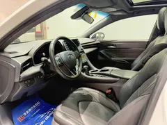 2021 Toyota Avalon 2.5L Luxury, белый — фото 9