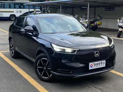 2023 Honda Vezel 1.5L CVT Tech, чёрный — фото 3