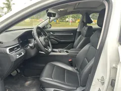 2022 Geely Emgrand 4th Gen 1.5L CVT Luxury, белый — фото 4
