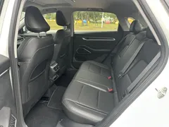 2022 Geely Emgrand 4th Gen 1.5L CVT Luxury, белый — фото 6