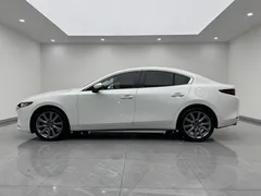 2021 Mazda Mazda3 2.0L AT, белый — фото 4