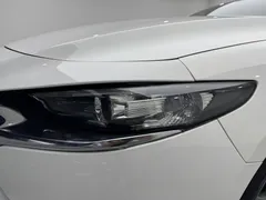 2021 Mazda Mazda3 2.0L AT, белый — фото 19