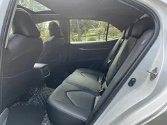 2021 Toyota Camry 2.0G Luxury, белый — фото 19