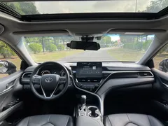 2021 Toyota Camry 2.0G Luxury, белый — фото 22