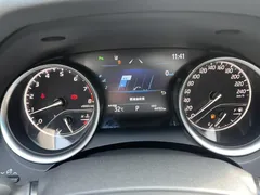 2021 Toyota Camry 2.0G Luxury, белый — фото 24