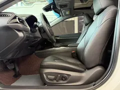 2023 Toyota Camry 2.5S Fashion, белый — фото 4