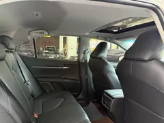 2023 Toyota Camry 2.5S Fashion, белый — фото 6