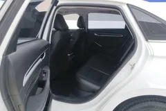 2022 Geely Emgrand 4th Gen 1.5L CVT Premium, белый — фото 13