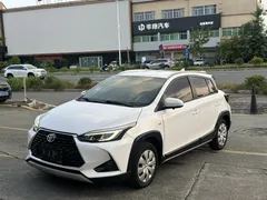 2022 Toyota Yaris L Zhixuan X 1.5L CVT Leading Plus, белый — фото 1