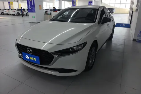 2022 Mazda Mazda3 2.0L AT