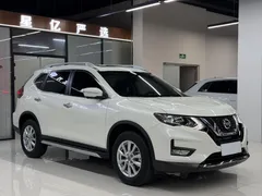 2023 Nissan X-Trail Classic 2.0L 2WD, белый — фото 3