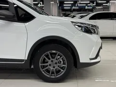 2021 Geely Vision X3 1.5L CVT Premium, белый — фото 4