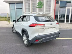 2023 Toyota Frontlander 2.0L CVT Elite, белый — фото 3