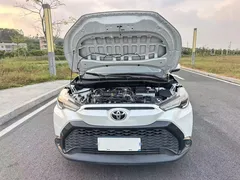 2023 Toyota Frontlander 2.0L CVT Elite, белый — фото 18