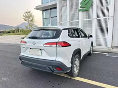 2023 Toyota Frontlander 2.0L CVT Elite, белый — фото 28