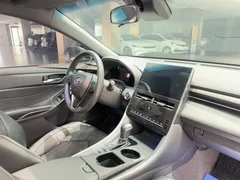 2022 Toyota Avalon 2.5L Luxury — фото 21