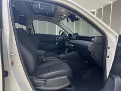 2023 Honda Vezel 1.5L CVT Tech, белый — фото 5