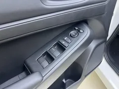 2023 Honda Vezel 1.5L CVT Tech, белый — фото 8