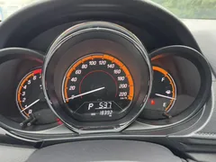 2022 Toyota Yaris L Zhixuan X 1.5L CVT Luxury Plus, белый — фото 11