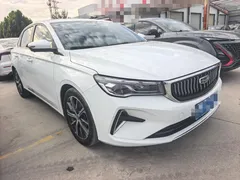 2022 Geely Emgrand 4th Gen 1.5L CVT Premium, белый — фото 3