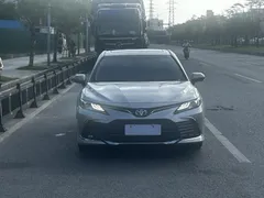 2023 Toyota Camry 2.0G Luxury — фото 3