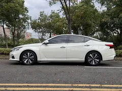 2021 Nissan Teana 2.0L XL Comfort, белый — фото 4