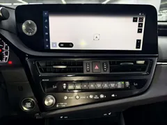 2022 Lexus ES 200 Excellence — фото 10