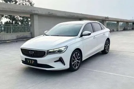 2022 Geely Emgrand 4th Gen 1.5L CVT Luxury