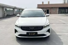 2022 Geely Emgrand 4th Gen 1.5L CVT Luxury, белый — фото 2