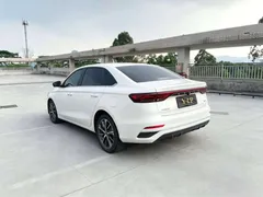 2022 Geely Emgrand 4th Gen 1.5L CVT Luxury, белый — фото 8