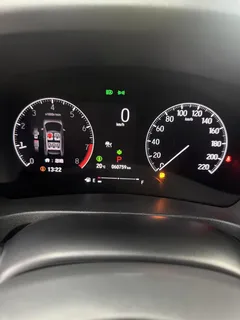 2023 Honda Vezel 1.5L CVT Tech, чёрный — фото 10